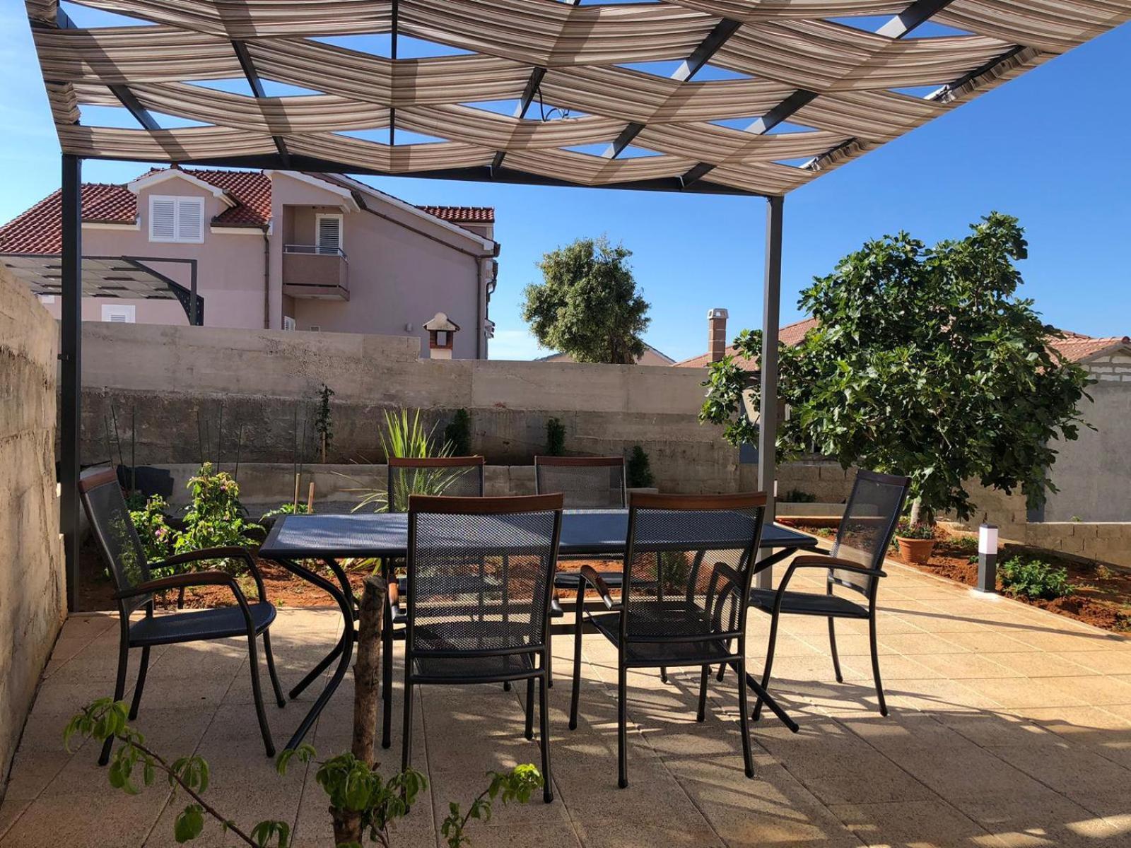 Summer Breeze Apartment - Quiet Place With A Spectacular View And A Garden Sibenik Ngoại thất bức ảnh